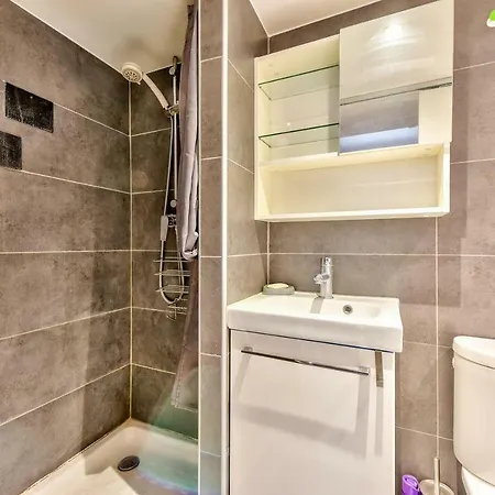 Cosy Studio With A Mezzanine // 15th District \\ Apartment Paris